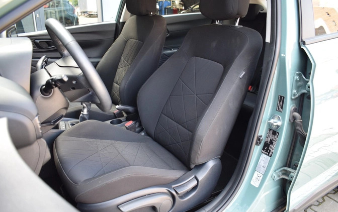 Hyundai Bayon cena 79900 przebieg: 8100, rok produkcji 2022 z Brzeszcze małe 407